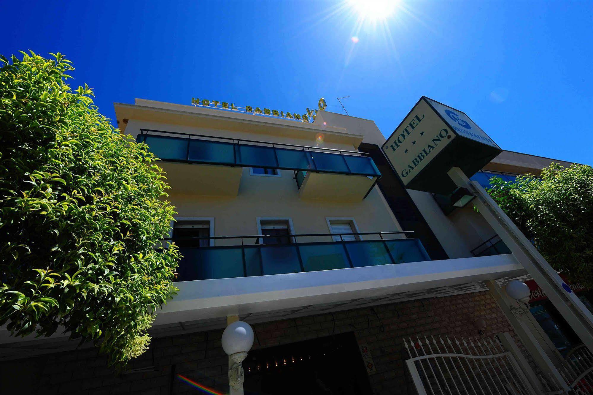 Maiorano Boutique Hotel Manfredonia Bagian luar foto